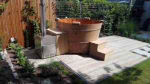 Tolles Gartenprojekt mit Balubad Holzbadebottich!