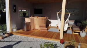 Neues Holzmöbel im neuen Anbau!