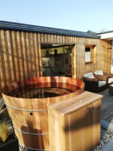 Wellness Oase mit Balubad Zedern Bottich!