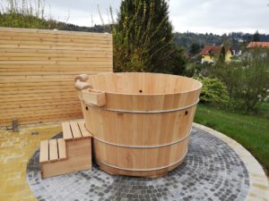 Badebottich Modell 2 in Lärchenholz