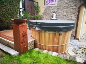 Badebottich Zeder Modell 2
